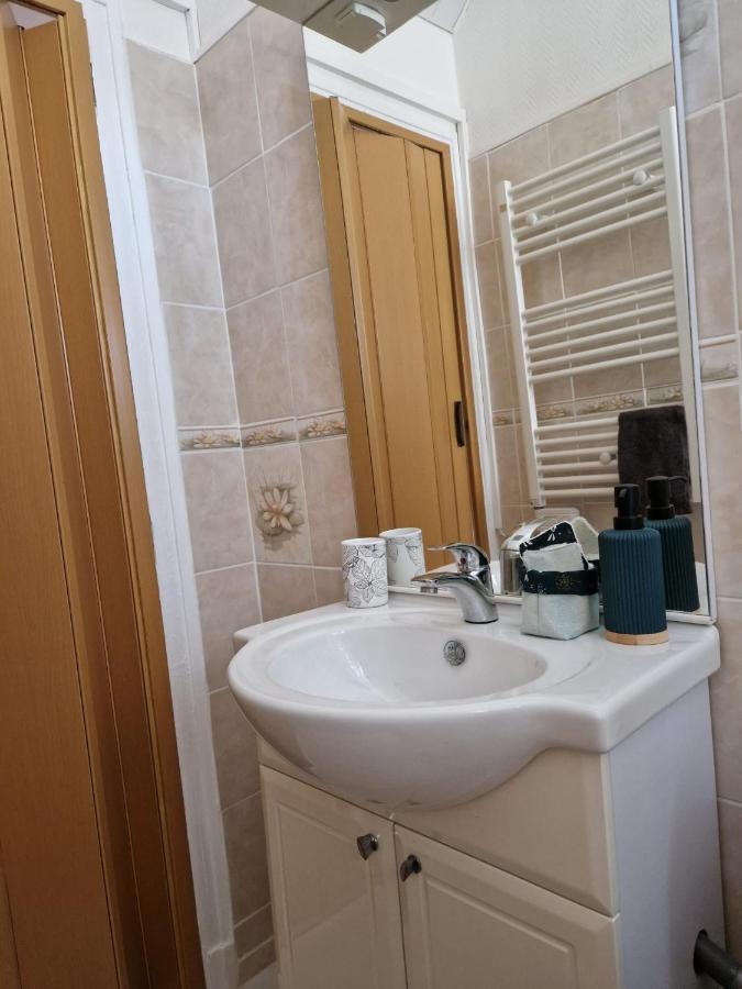 La maisonnette Brive-la-Gaillarde Extérieur photo