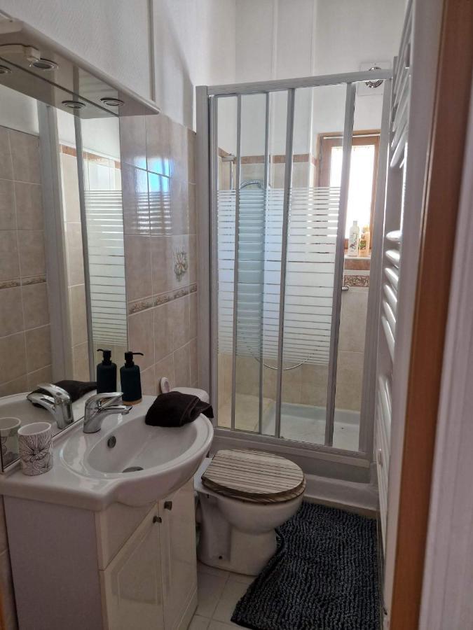 La maisonnette Brive-la-Gaillarde Extérieur photo